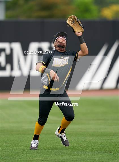 Thumbnail 2 in Varsity Opponent @ IMG Academy Black photogallery.