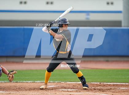 Thumbnail 2 in Varsity Opponent @ IMG Academy Black photogallery.