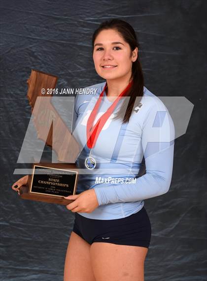 Thumbnail 2 in Valley Christian (CIF State D2 Award) photogallery.