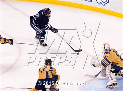Thumbnail 2 in Malden Catholic vs. St. John's Prep (MIAA Super 8 Final) photogallery.