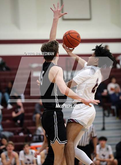 Thumbnail 3 in Vandegrift @ Round Rock photogallery.