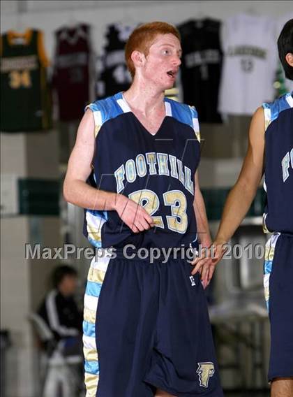 Thumbnail 2 in Foothill vs. El Camino (Desert Heat Invitational) photogallery.