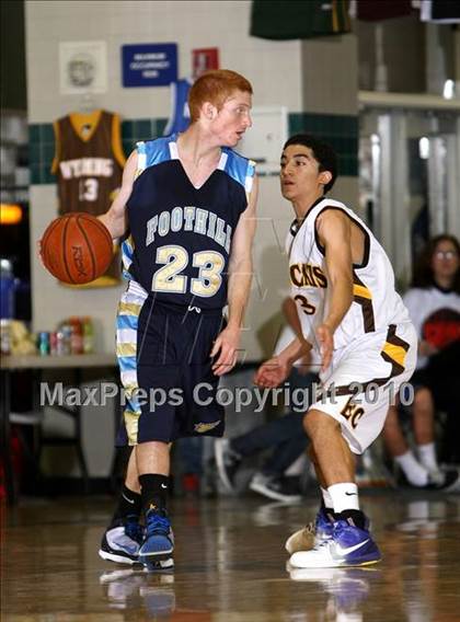 Thumbnail 1 in Foothill vs. El Camino (Desert Heat Invitational) photogallery.
