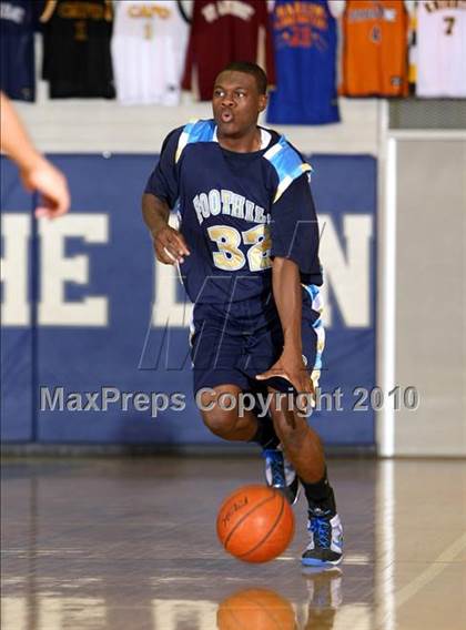 Thumbnail 1 in Foothill vs. El Camino (Desert Heat Invitational) photogallery.