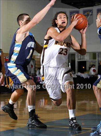 Thumbnail 2 in Foothill vs. El Camino (Desert Heat Invitational) photogallery.