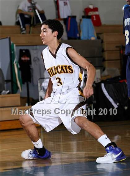 Thumbnail 1 in Foothill vs. El Camino (Desert Heat Invitational) photogallery.