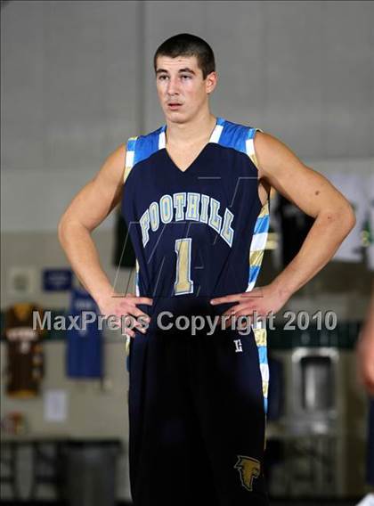 Thumbnail 2 in Foothill vs. El Camino (Desert Heat Invitational) photogallery.