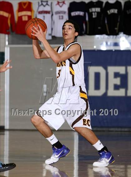 Thumbnail 2 in Foothill vs. El Camino (Desert Heat Invitational) photogallery.