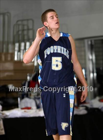Thumbnail 1 in Foothill vs. El Camino (Desert Heat Invitational) photogallery.