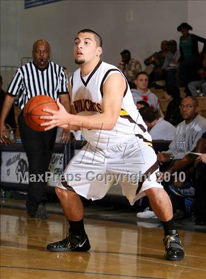 Thumbnail 2 in Foothill vs. El Camino (Desert Heat Invitational) photogallery.