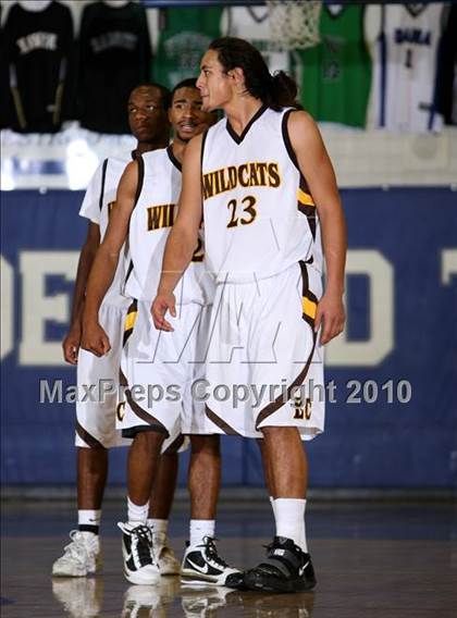 Thumbnail 3 in Foothill vs. El Camino (Desert Heat Invitational) photogallery.