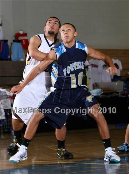 Thumbnail 3 in Foothill vs. El Camino (Desert Heat Invitational) photogallery.
