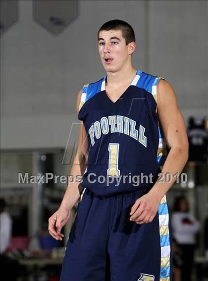 Thumbnail 1 in Foothill vs. El Camino (Desert Heat Invitational) photogallery.