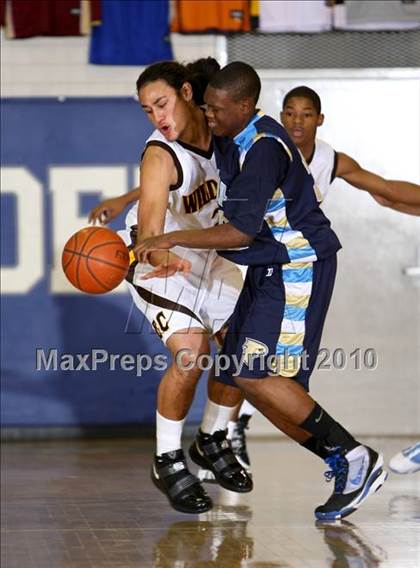 Thumbnail 3 in Foothill vs. El Camino (Desert Heat Invitational) photogallery.