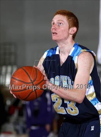 Thumbnail 3 in Foothill vs. El Camino (Desert Heat Invitational) photogallery.