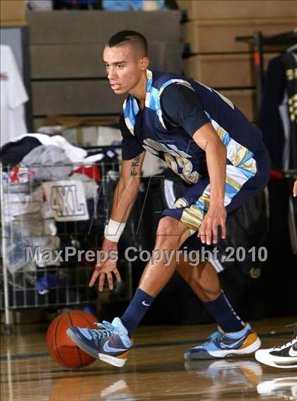Thumbnail 3 in Foothill vs. El Camino (Desert Heat Invitational) photogallery.