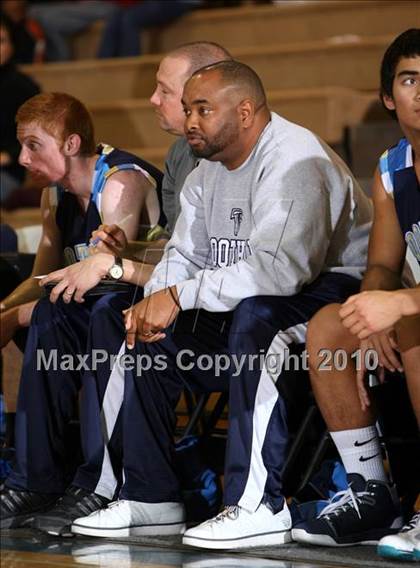 Thumbnail 1 in Foothill vs. El Camino (Desert Heat Invitational) photogallery.