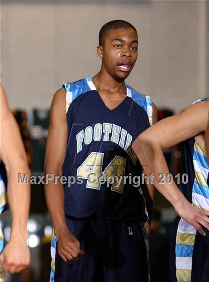Thumbnail 2 in Foothill vs. El Camino (Desert Heat Invitational) photogallery.