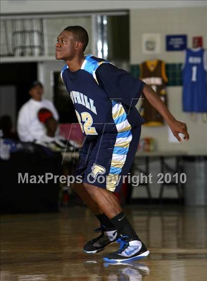Thumbnail 3 in Foothill vs. El Camino (Desert Heat Invitational) photogallery.