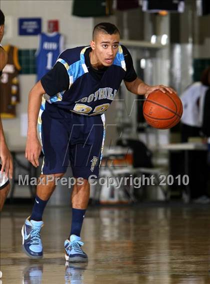 Thumbnail 3 in Foothill vs. El Camino (Desert Heat Invitational) photogallery.