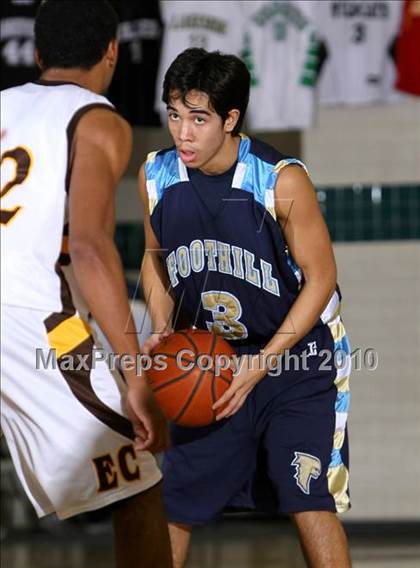 Thumbnail 3 in Foothill vs. El Camino (Desert Heat Invitational) photogallery.