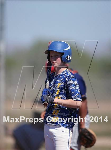 Thumbnail 3 in Flowing Wells @ Marana  photogallery.