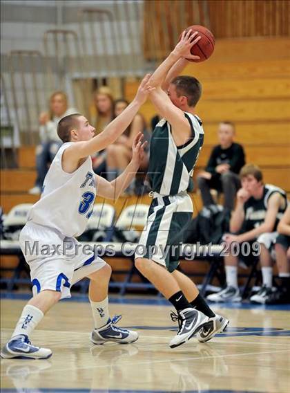Thumbnail 1 in Ponderosa @ Rocklin photogallery.