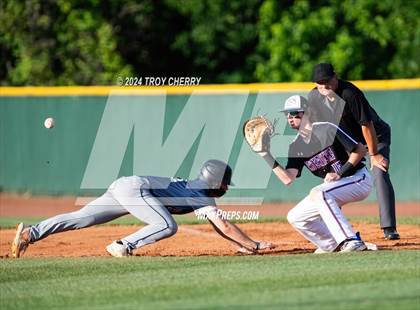 Thumbnail 1 in Alexander Central @ Marvin Ridge photogallery.