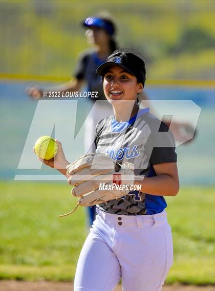 Thumbnail 3 in West Covina @ Diamond Ranch photogallery.