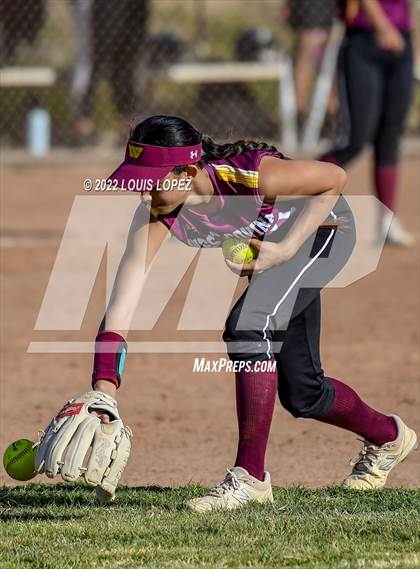 Thumbnail 3 in West Covina @ Diamond Ranch photogallery.