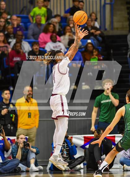 Thumbnail 2 in Little Rock Christian Academy vs. Blytheville (AAA 4A State Final) photogallery.