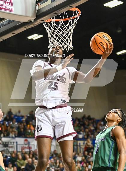 Thumbnail 3 in Little Rock Christian Academy vs. Blytheville (AAA 4A State Final) photogallery.