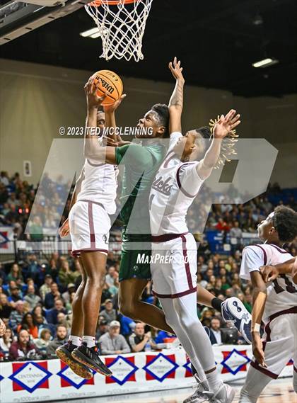 Thumbnail 1 in Little Rock Christian Academy vs. Blytheville (AAA 4A State Final) photogallery.