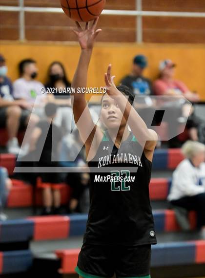 Thumbnail 2 in Highlands Ranch vs. Konawaena (Nike Tournament of Champions) photogallery.