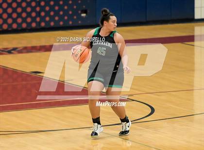 Thumbnail 2 in Highlands Ranch vs. Konawaena (Nike Tournament of Champions) photogallery.