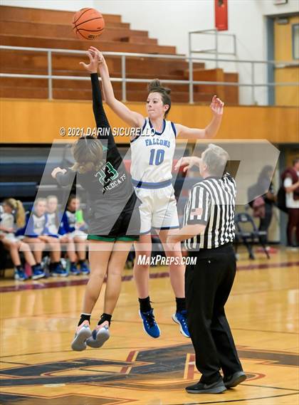 Thumbnail 3 in Highlands Ranch vs. Konawaena (Nike Tournament of Champions) photogallery.