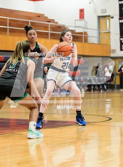 Thumbnail 1 in Highlands Ranch vs. Konawaena (Nike Tournament of Champions) photogallery.