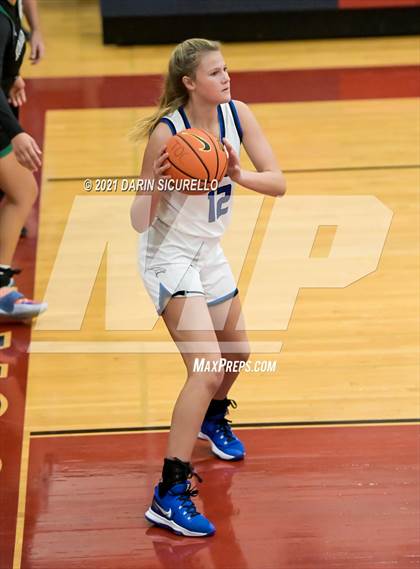 Thumbnail 2 in Highlands Ranch vs. Konawaena (Nike Tournament of Champions) photogallery.