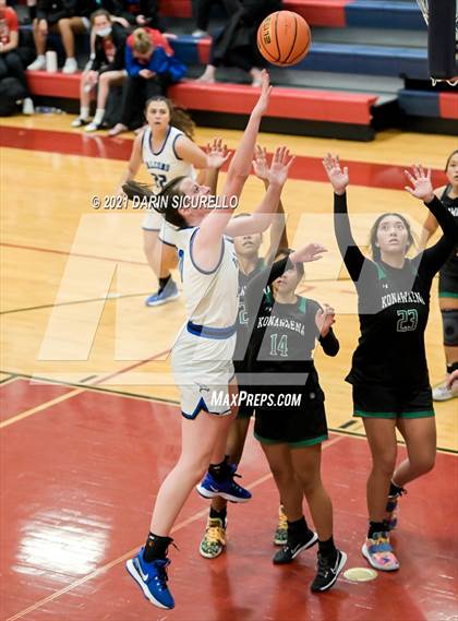 Thumbnail 3 in Highlands Ranch vs. Konawaena (Nike Tournament of Champions) photogallery.
