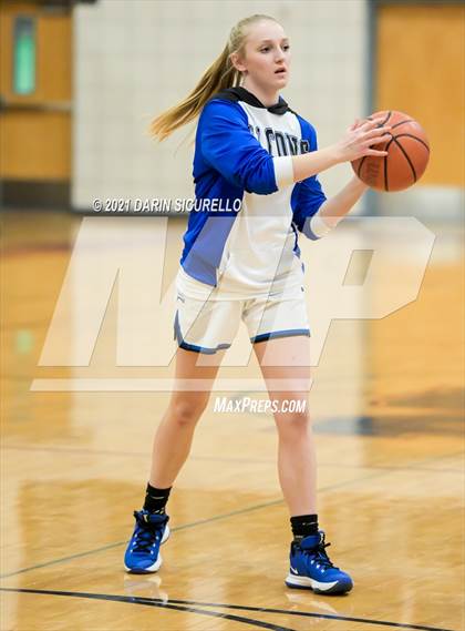 Thumbnail 2 in Highlands Ranch vs. Konawaena (Nike Tournament of Champions) photogallery.