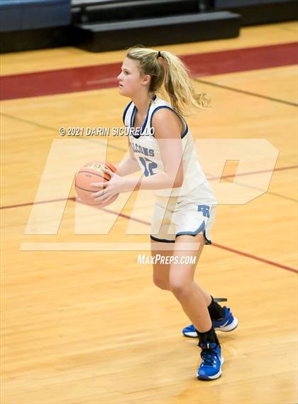 Thumbnail 3 in Highlands Ranch vs. Konawaena (Nike Tournament of Champions) photogallery.