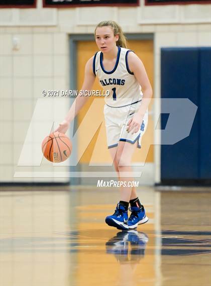 Thumbnail 2 in Highlands Ranch vs. Konawaena (Nike Tournament of Champions) photogallery.