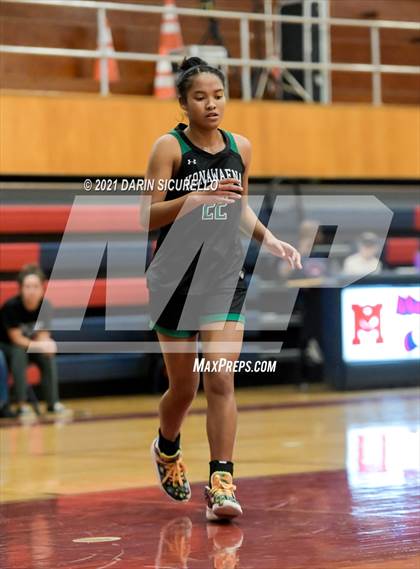 Thumbnail 1 in Highlands Ranch vs. Konawaena (Nike Tournament of Champions) photogallery.