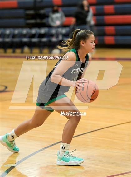 Thumbnail 2 in Highlands Ranch vs. Konawaena (Nike Tournament of Champions) photogallery.