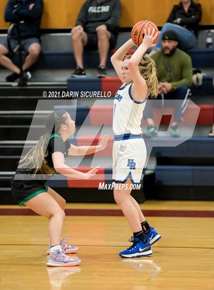 Thumbnail 3 in Highlands Ranch vs. Konawaena (Nike Tournament of Champions) photogallery.
