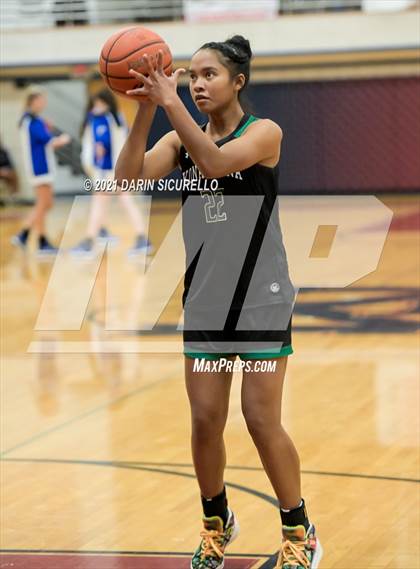 Thumbnail 2 in Highlands Ranch vs. Konawaena (Nike Tournament of Champions) photogallery.