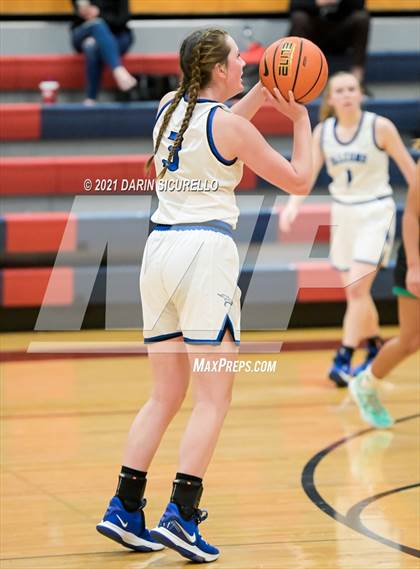 Thumbnail 1 in Highlands Ranch vs. Konawaena (Nike Tournament of Champions) photogallery.