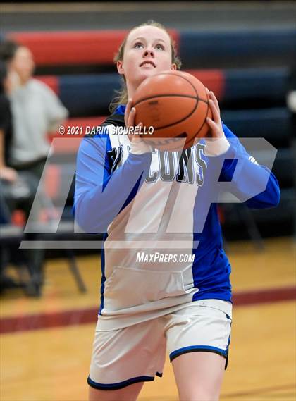 Thumbnail 1 in Highlands Ranch vs. Konawaena (Nike Tournament of Champions) photogallery.