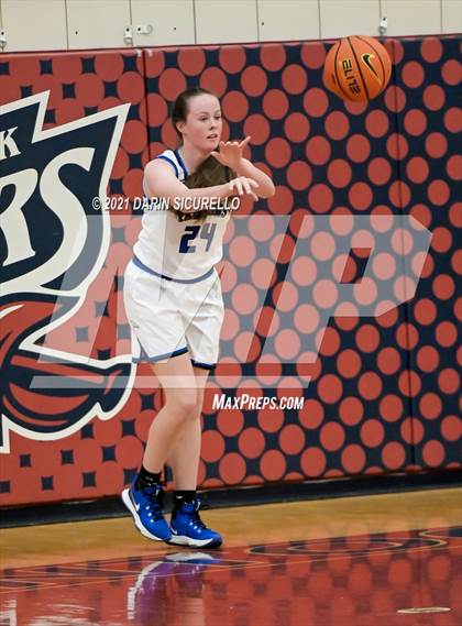 Thumbnail 1 in Highlands Ranch vs. Konawaena (Nike Tournament of Champions) photogallery.