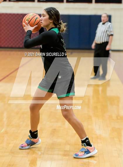 Thumbnail 3 in Highlands Ranch vs. Konawaena (Nike Tournament of Champions) photogallery.